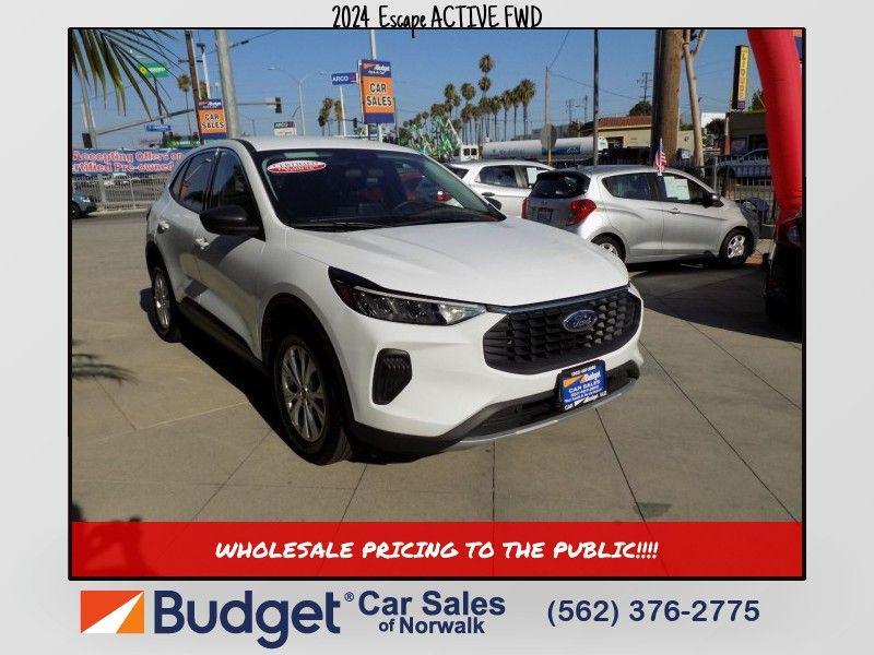 used 2024 Ford Escape car, priced at $24,999