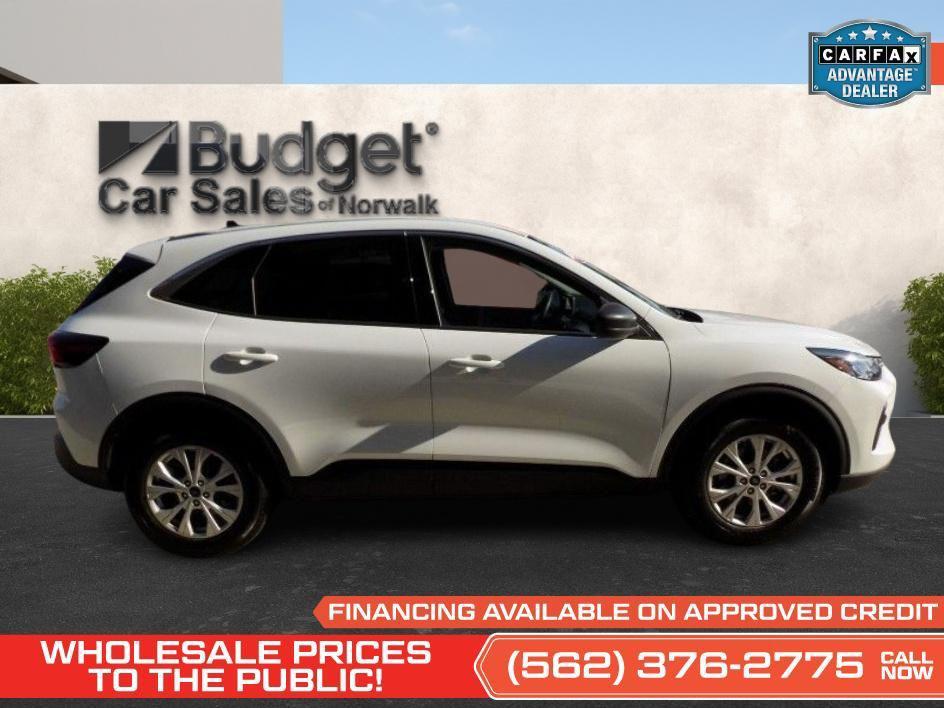used 2024 Ford Escape car, priced at $24,999