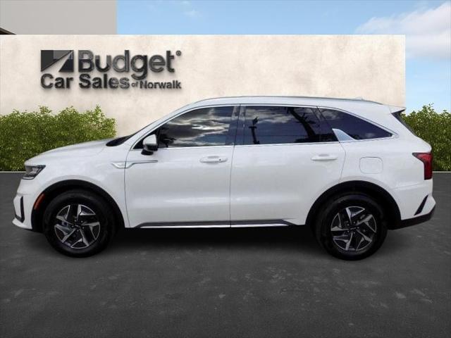 used 2024 Kia Sorento Hybrid car, priced at $34,999