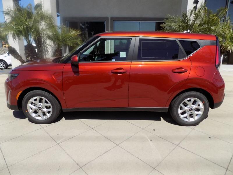 used 2024 Kia Soul car, priced at $22,999