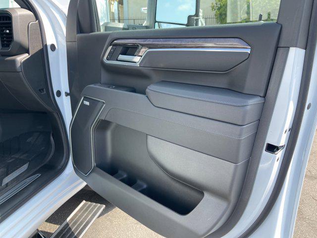 new 2025 Chevrolet Silverado 3500 car, priced at $88,510