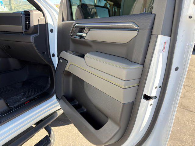 new 2025 Chevrolet Silverado 1500 car