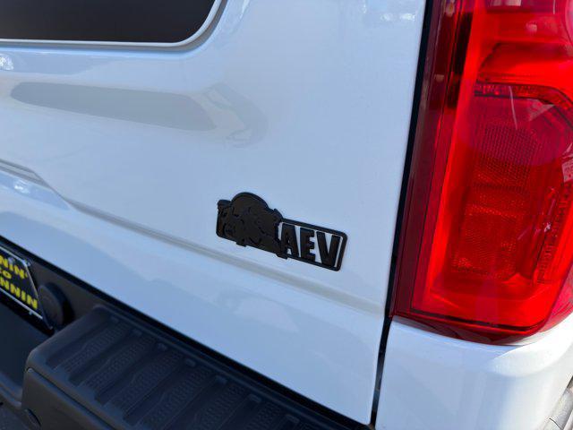 new 2025 Chevrolet Silverado 1500 car