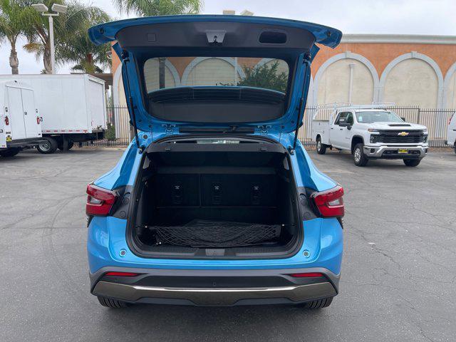 new 2025 Chevrolet Trax car, priced at $26,615