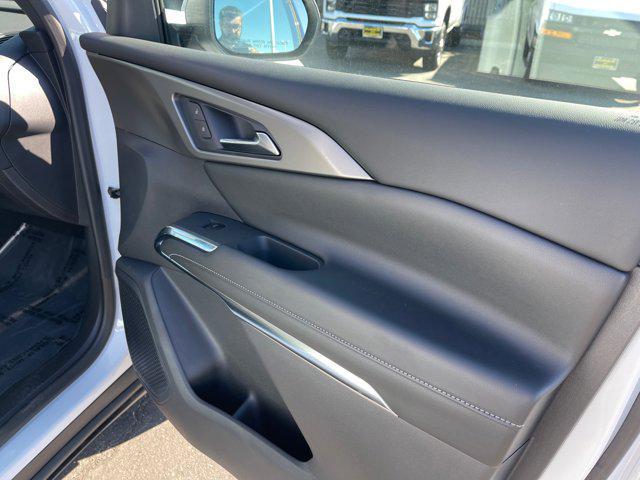 new 2025 Chevrolet Traverse car, priced at $45,810