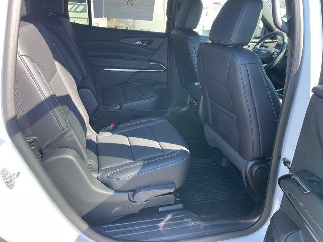 new 2025 Chevrolet Traverse car, priced at $45,810