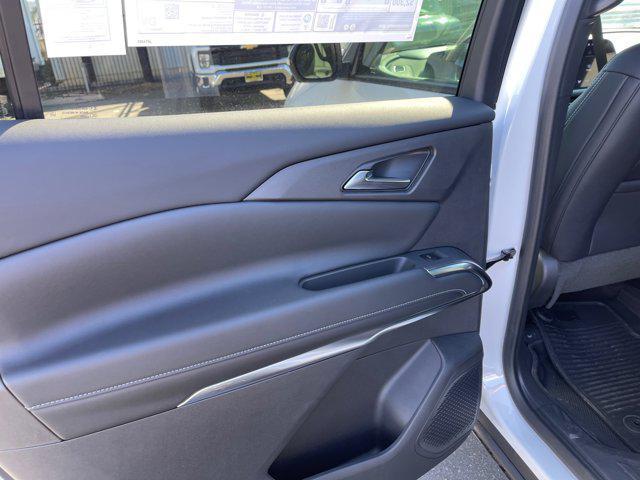 new 2025 Chevrolet Traverse car, priced at $45,810