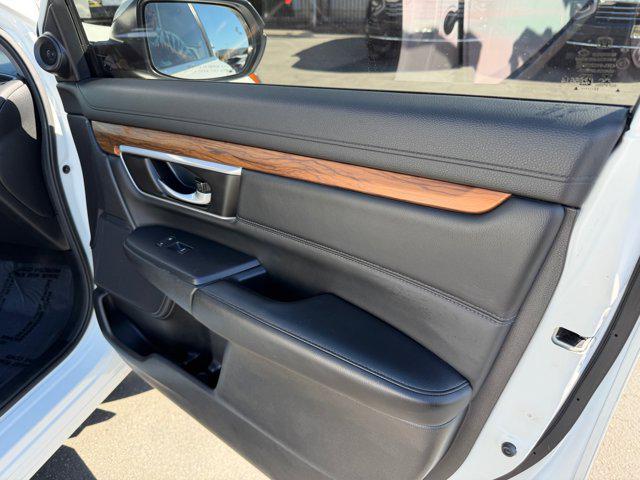 used 2020 Honda CR-V car, priced at $27,805