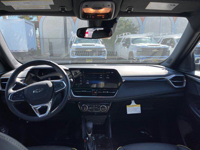 new 2025 Chevrolet TrailBlazer car, priced at $31,225