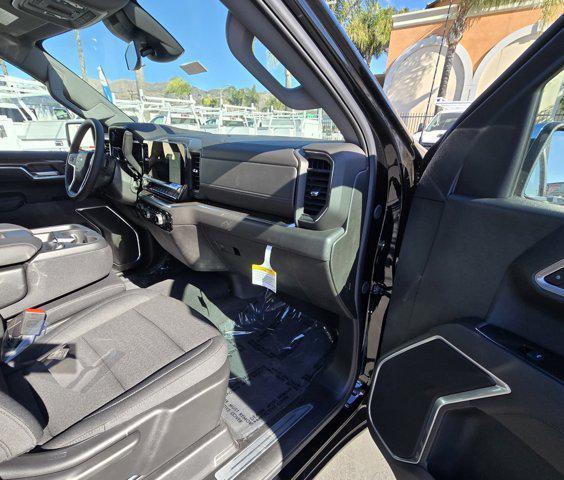 new 2025 Chevrolet Silverado 1500 car, priced at $45,133