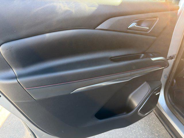 used 2024 Chevrolet Traverse car, priced at $45,500