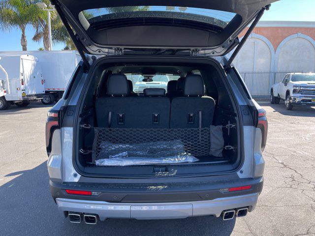 new 2025 Chevrolet Traverse car, priced at $42,510
