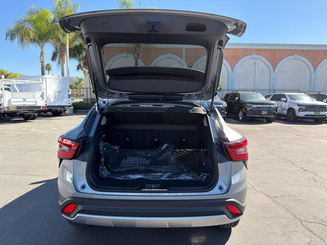 new 2025 Chevrolet Trax car, priced at $26,145