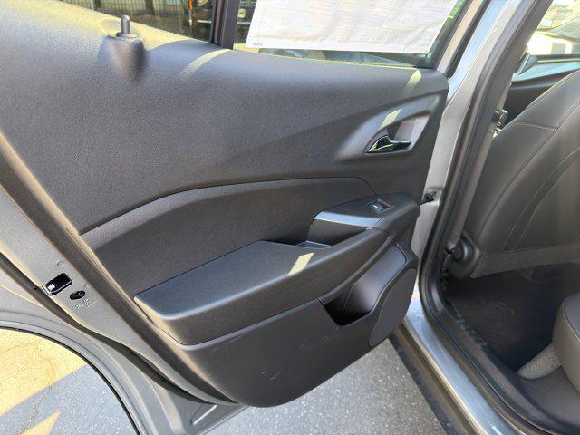 new 2025 Chevrolet Trax car, priced at $26,145