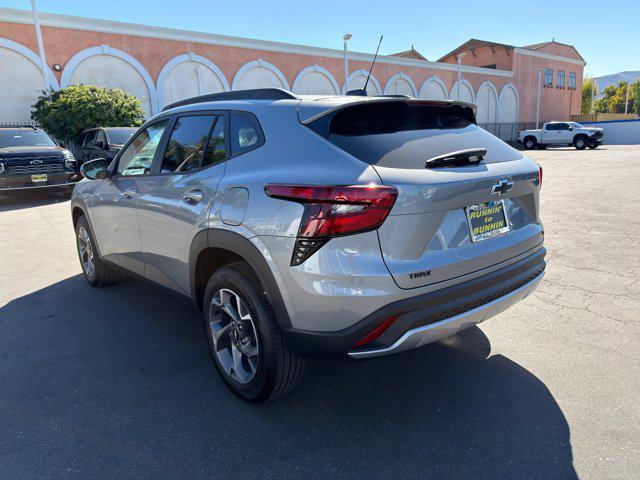 new 2025 Chevrolet Trax car, priced at $26,145