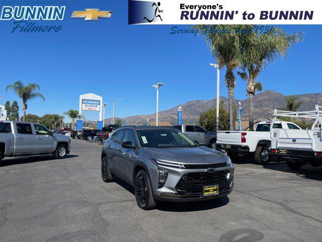 new 2025 Chevrolet Trax car