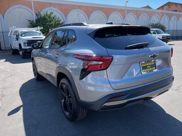 new 2025 Chevrolet Trax car