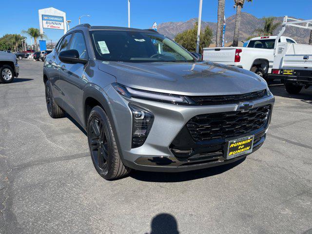 new 2025 Chevrolet Trax car