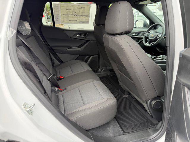 new 2026 Chevrolet Equinox car, priced at $29,640