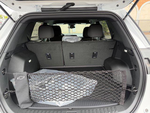 new 2026 Chevrolet Equinox car, priced at $29,640