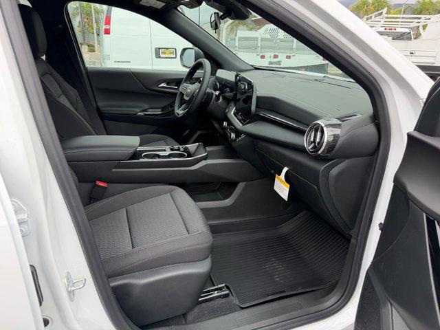 new 2026 Chevrolet Equinox car, priced at $29,640