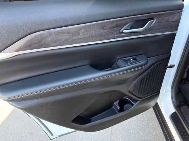 used 2023 Jeep Grand Cherokee L car, priced at $30,805