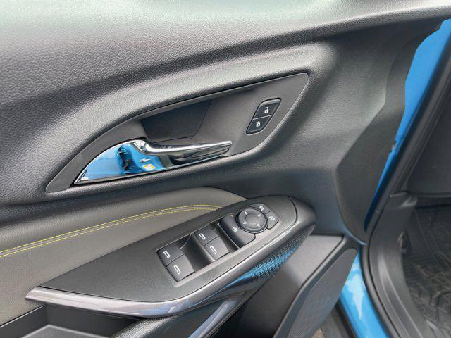 new 2025 Chevrolet Trax car, priced at $26,615