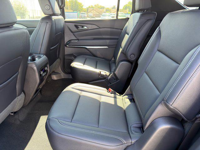 new 2026 Chevrolet Traverse car, priced at $46,222