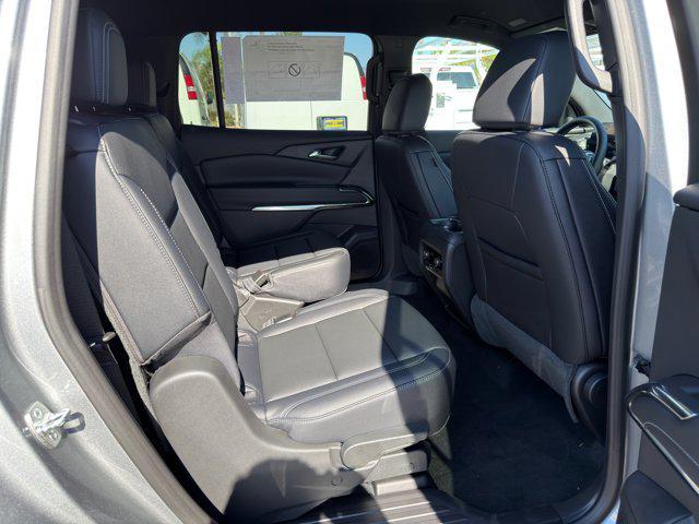 new 2026 Chevrolet Traverse car, priced at $46,222