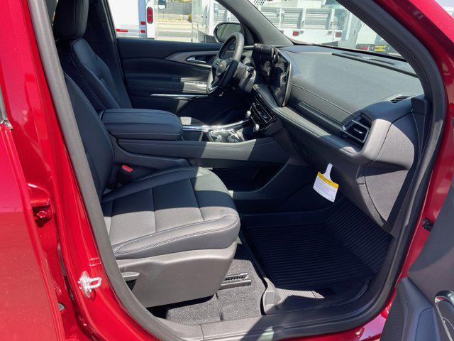new 2025 Chevrolet Traverse car, priced at $43,005