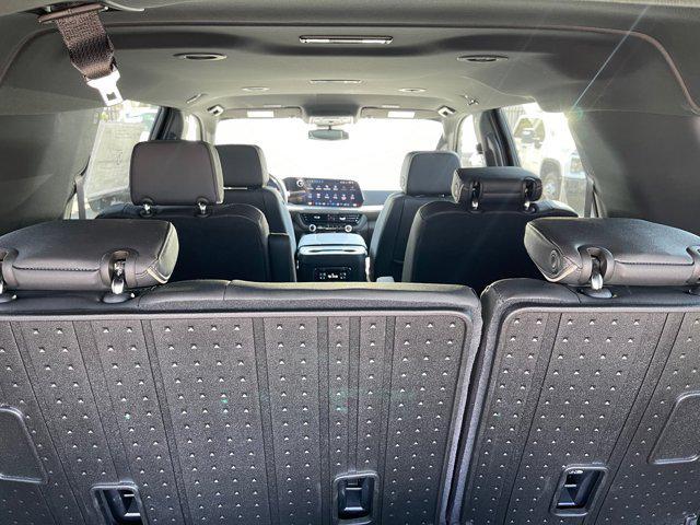 new 2025 Chevrolet Suburban car, priced at $76,540