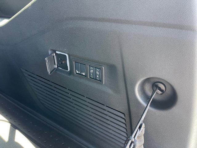 new 2025 Chevrolet Suburban car, priced at $76,540