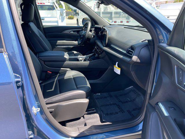 used 2025 Chevrolet Traverse car