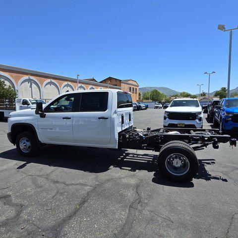 new 2025 Chevrolet Silverado 3500 car, priced at $63,960