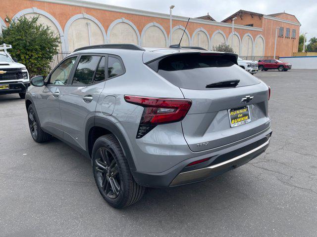 new 2025 Chevrolet Trax car, priced at $26,220