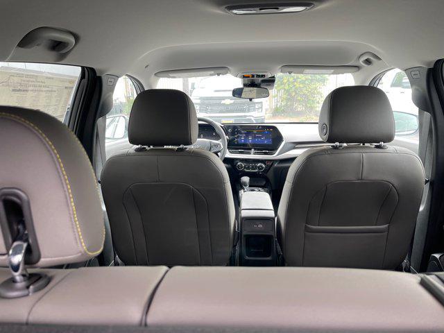 new 2025 Chevrolet Trax car, priced at $26,220