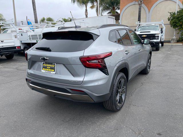 new 2025 Chevrolet Trax car, priced at $26,220