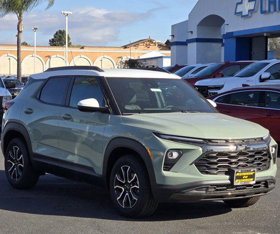 new 2025 Chevrolet TrailBlazer car, priced at $31,225