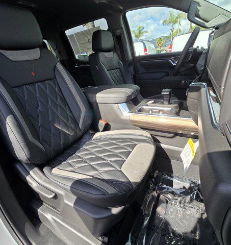 new 2025 Chevrolet Silverado 1500 car, priced at $92,753