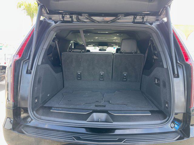 used 2022 Cadillac Escalade ESV car, priced at $66,805