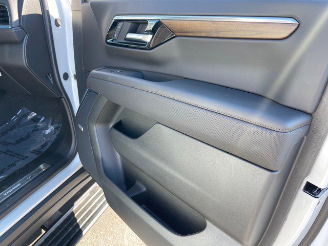 new 2025 Chevrolet Tahoe car, priced at $88,790