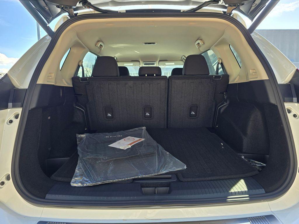 new 2026 Nissan Rogue car, priced at $33,126