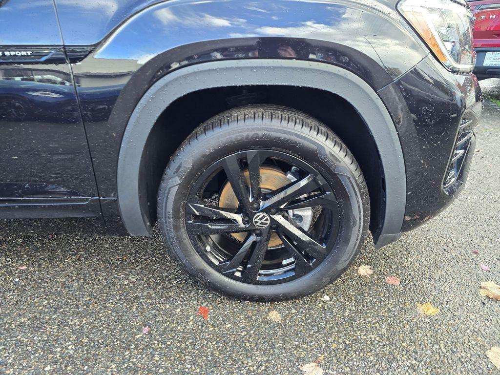 used 2025 Volkswagen Atlas Cross Sport car, priced at $39,955