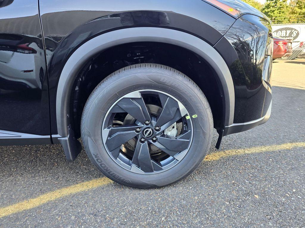 new 2026 Nissan Rogue car, priced at $32,359