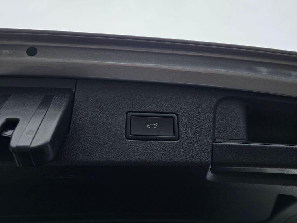 used 2024 Volkswagen Atlas car, priced at $30,955