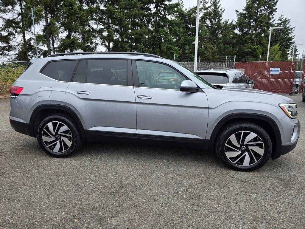 used 2024 Volkswagen Atlas car, priced at $30,955