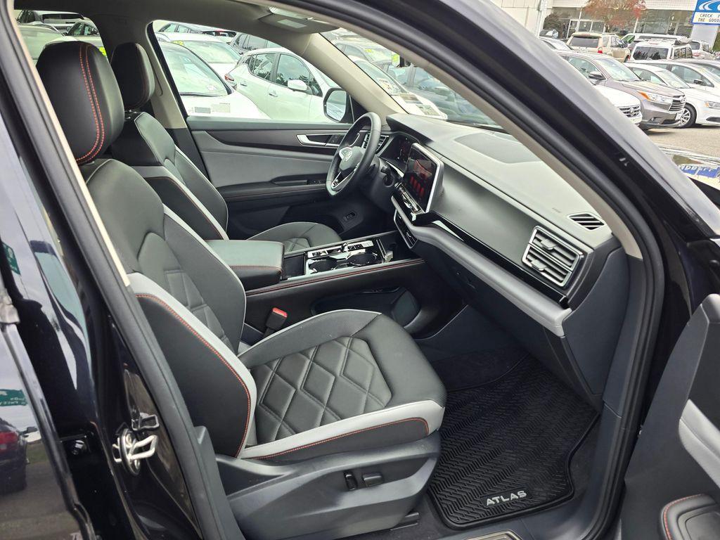 used 2024 Volkswagen Atlas car, priced at $37,950