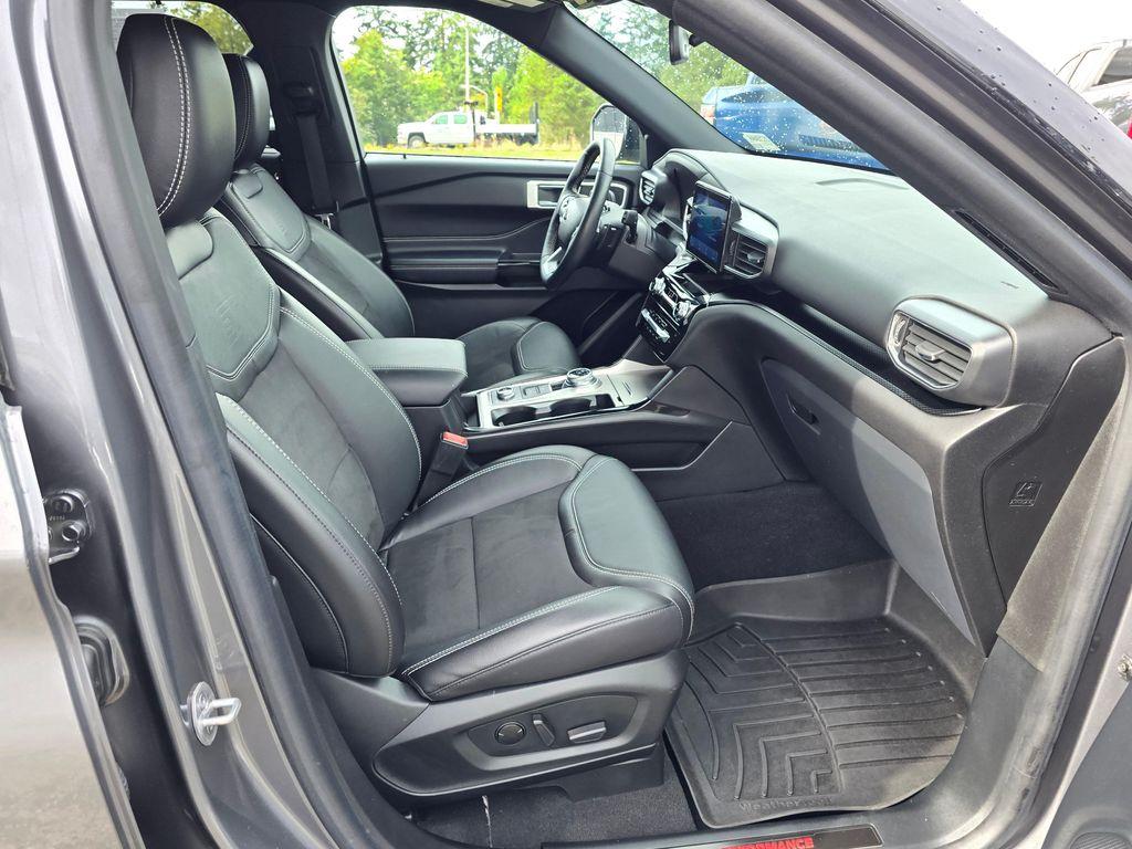 used 2022 Ford Explorer car, priced at $38,950