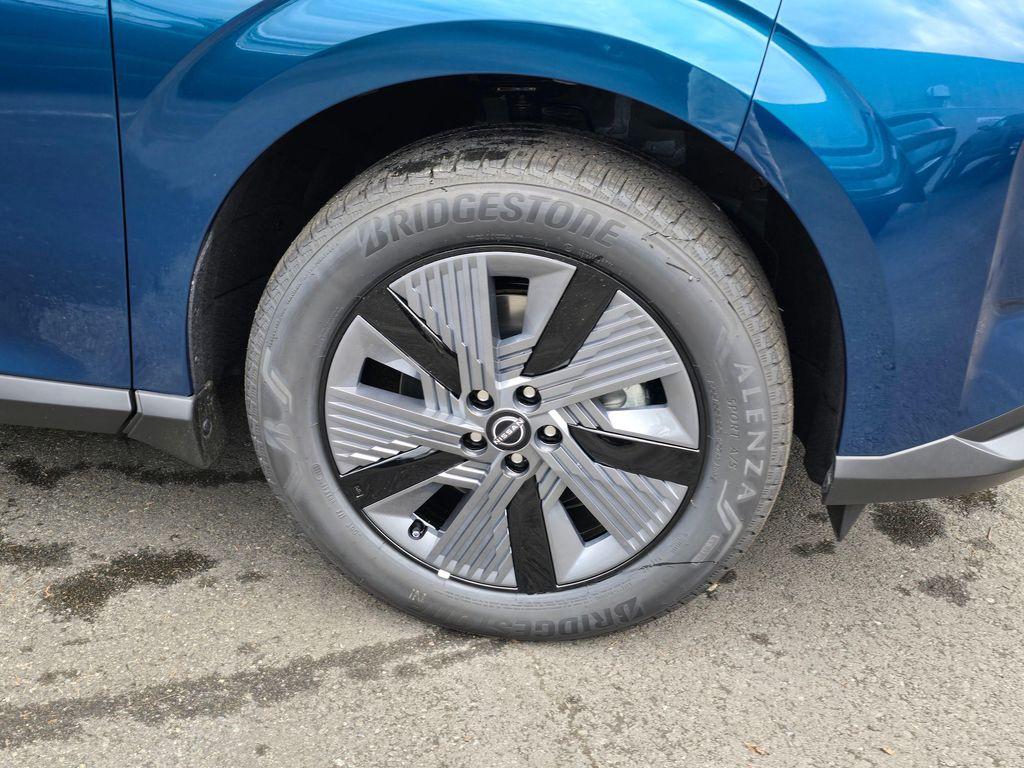 new 2025 Nissan Murano car, priced at $46,057