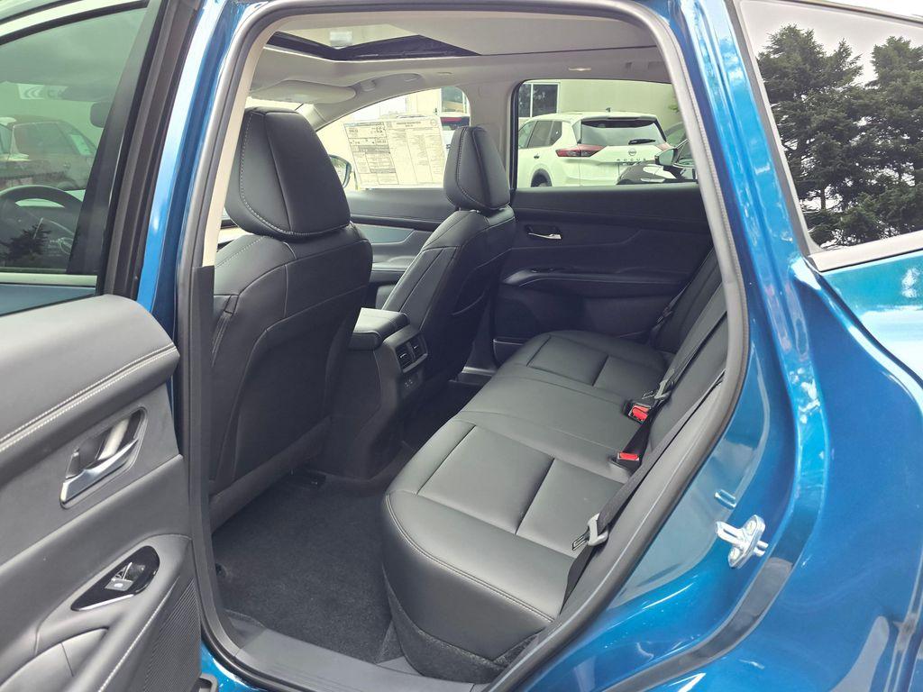 new 2025 Nissan Murano car, priced at $46,057